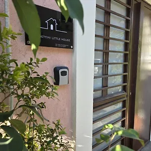 https://benedettini-little-house.sicilyhotelsitaly.net